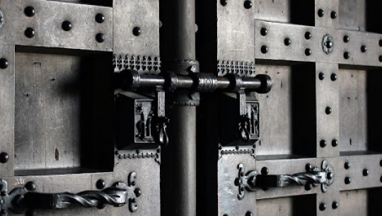 Gigantic lock on bank safe